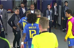 WORLD CUP 2018: Lộ hình ảnh Neymar khiêu khích trọng tài